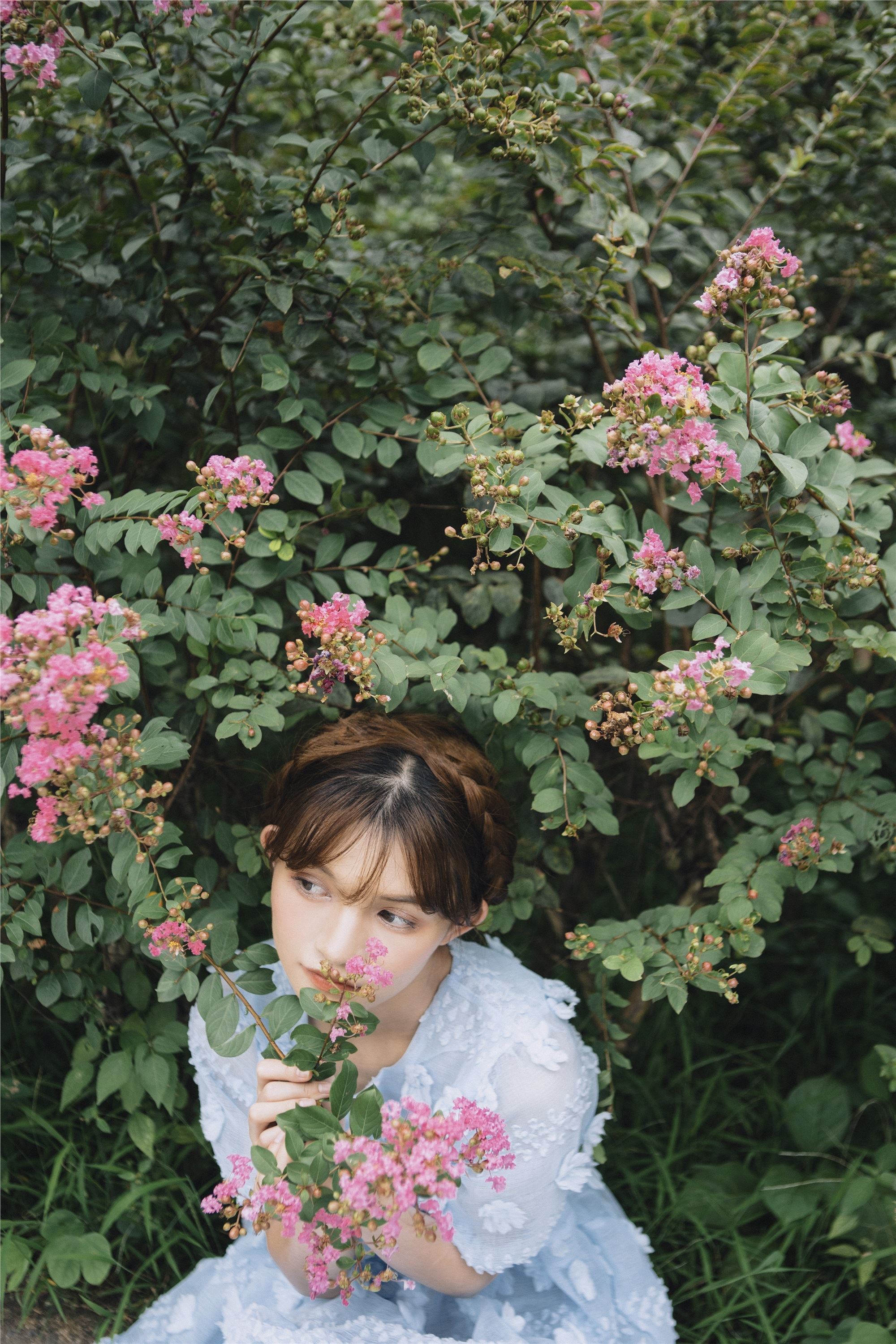 YITUYU艺图语 2021.08.20 花都开好了 于斯